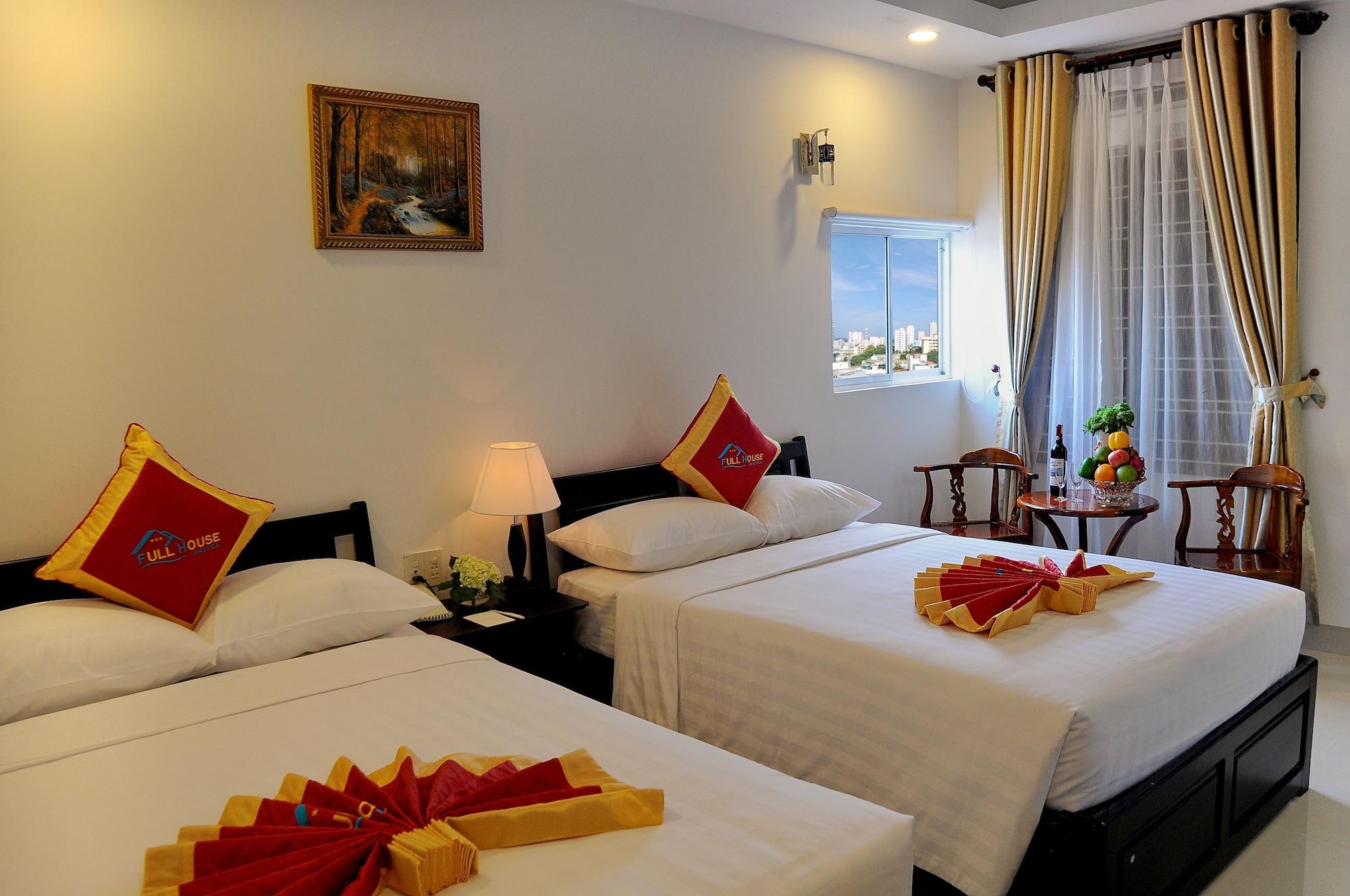 Full House Hotel Nha Trang Buitenkant foto