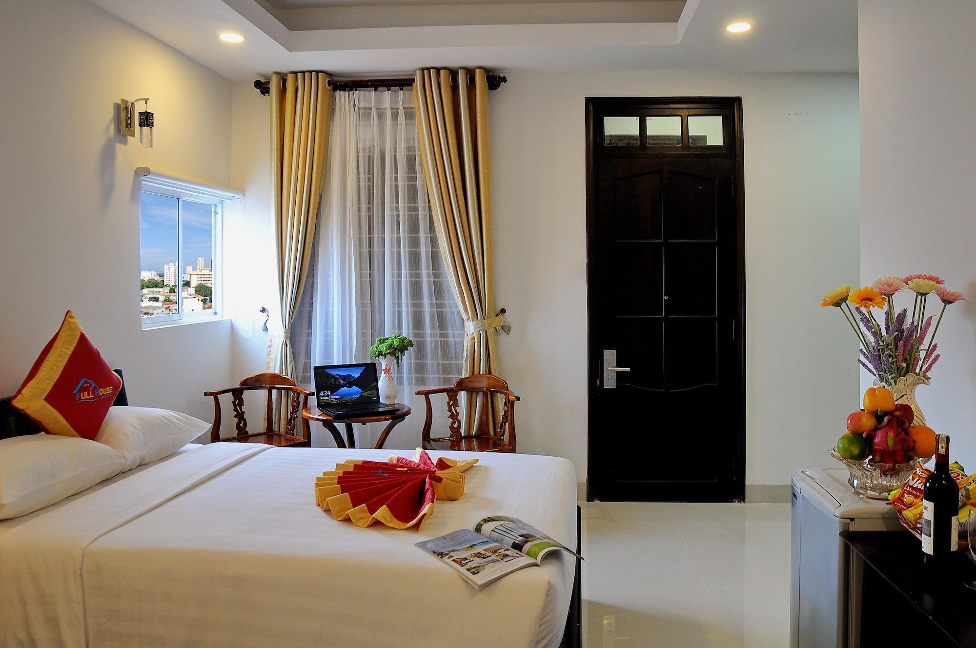 Full House Hotel Nha Trang Buitenkant foto