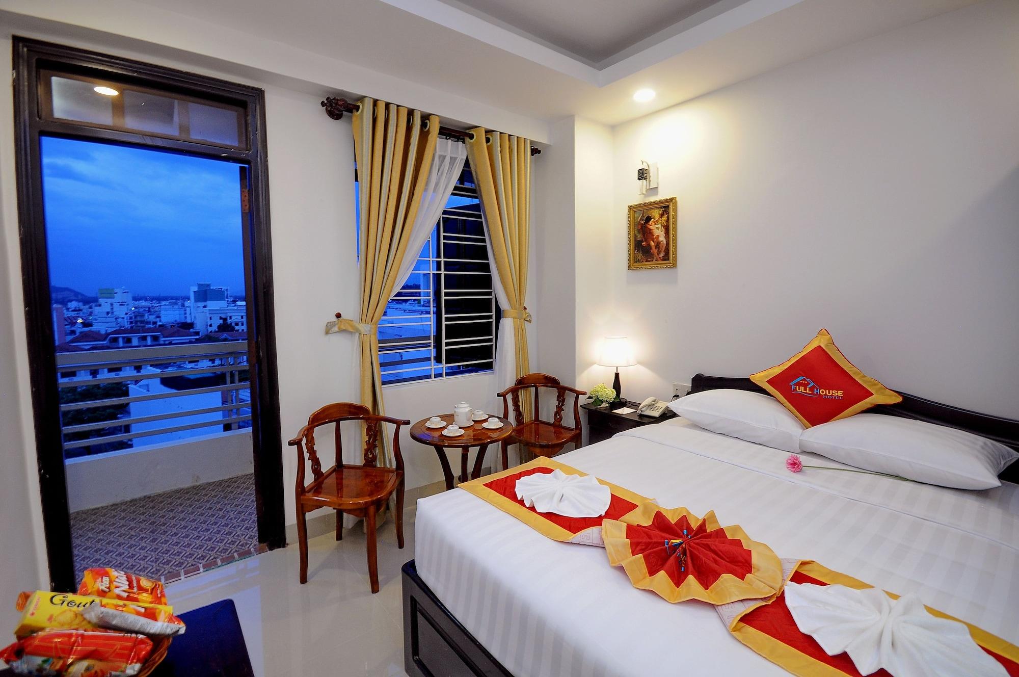 Full House Hotel Nha Trang Buitenkant foto