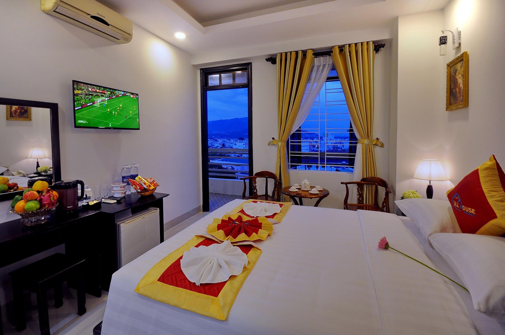 Full House Hotel Nha Trang Buitenkant foto