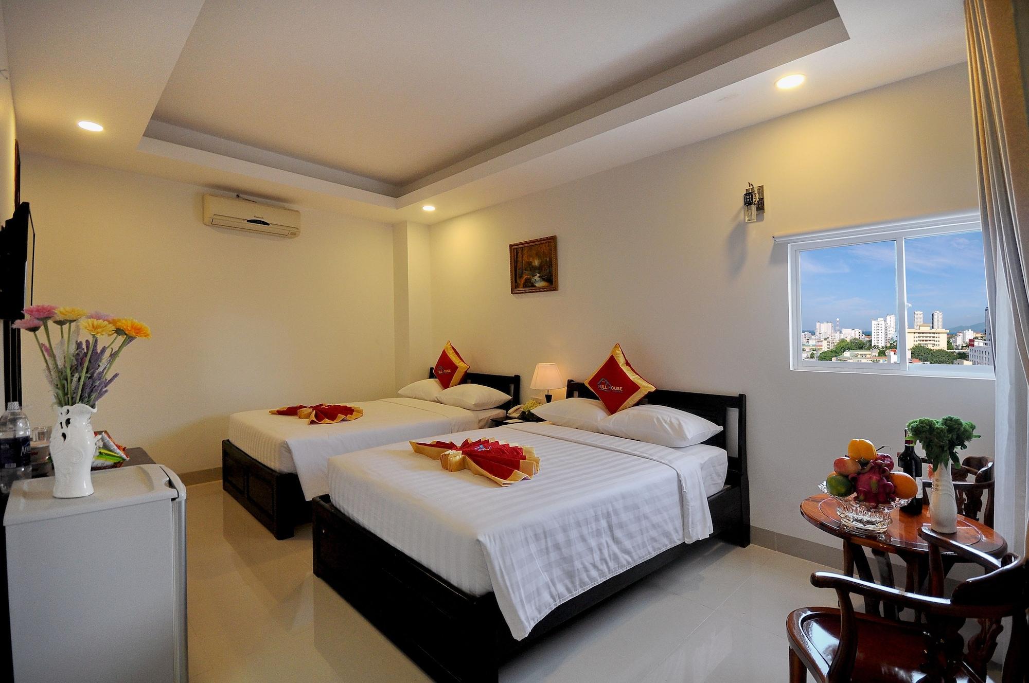 Full House Hotel Nha Trang Buitenkant foto