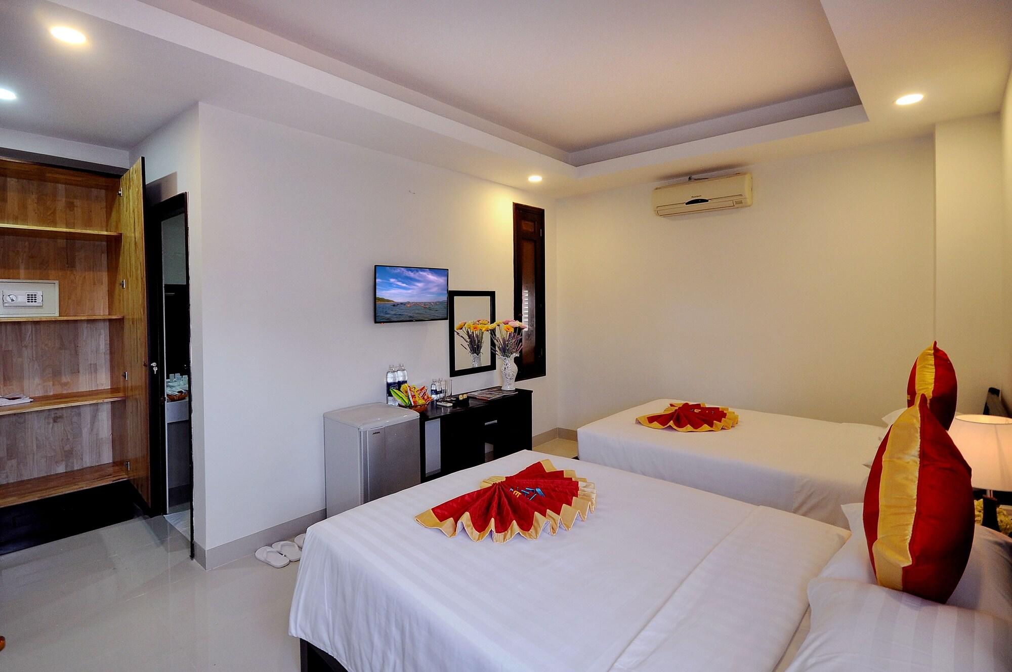 Full House Hotel Nha Trang Buitenkant foto