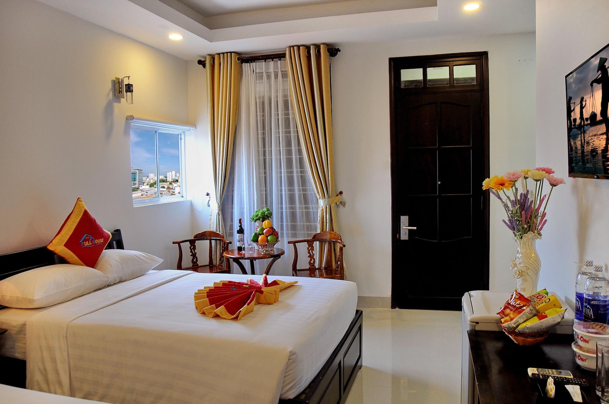 Full House Hotel Nha Trang Buitenkant foto