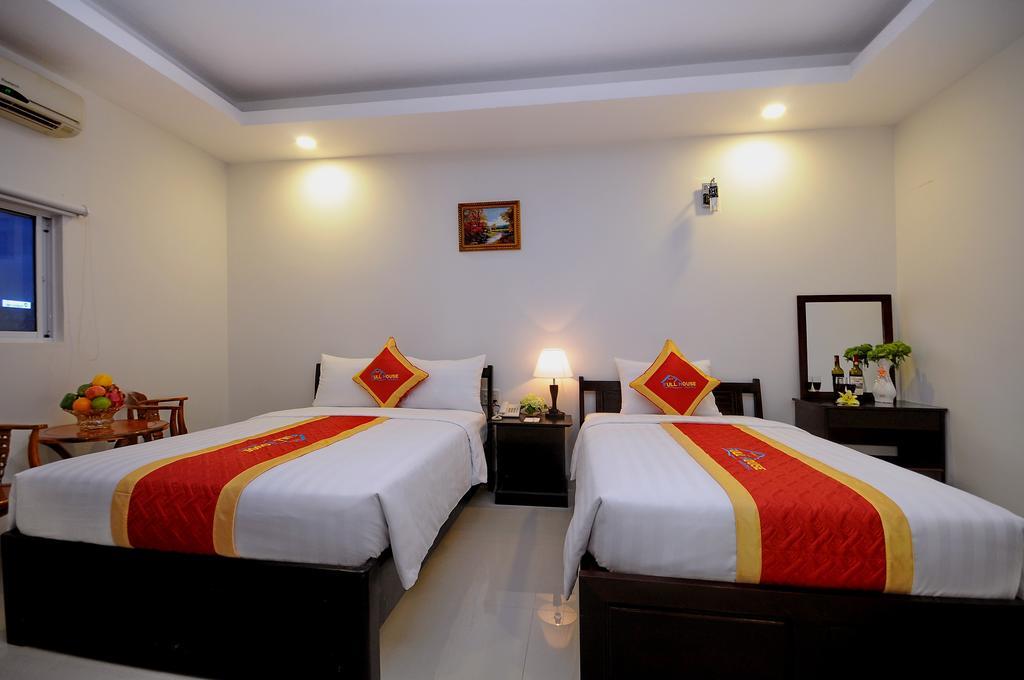 Full House Hotel Nha Trang Buitenkant foto
