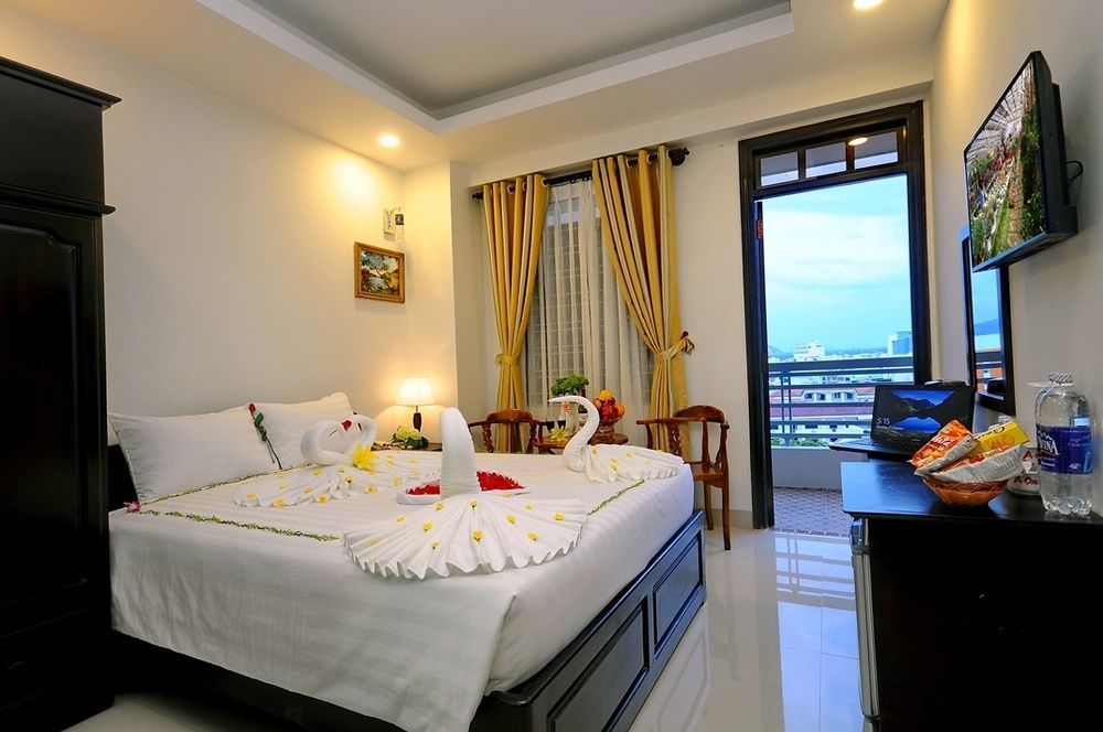 Full House Hotel Nha Trang Buitenkant foto