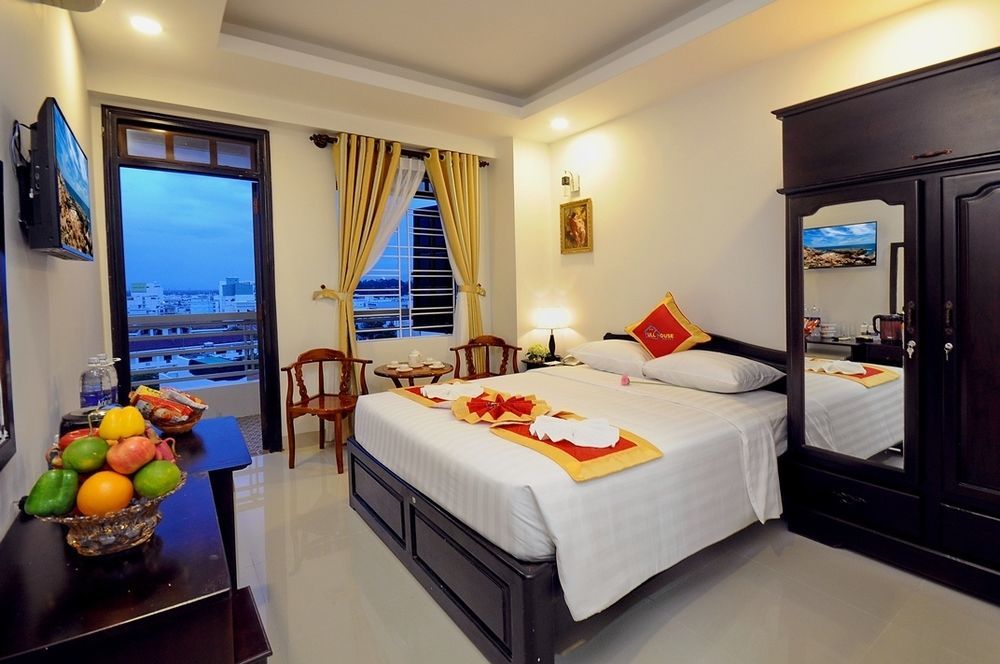 Full House Hotel Nha Trang Buitenkant foto