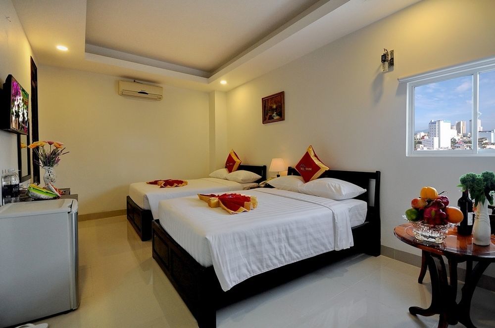 Full House Hotel Nha Trang Buitenkant foto