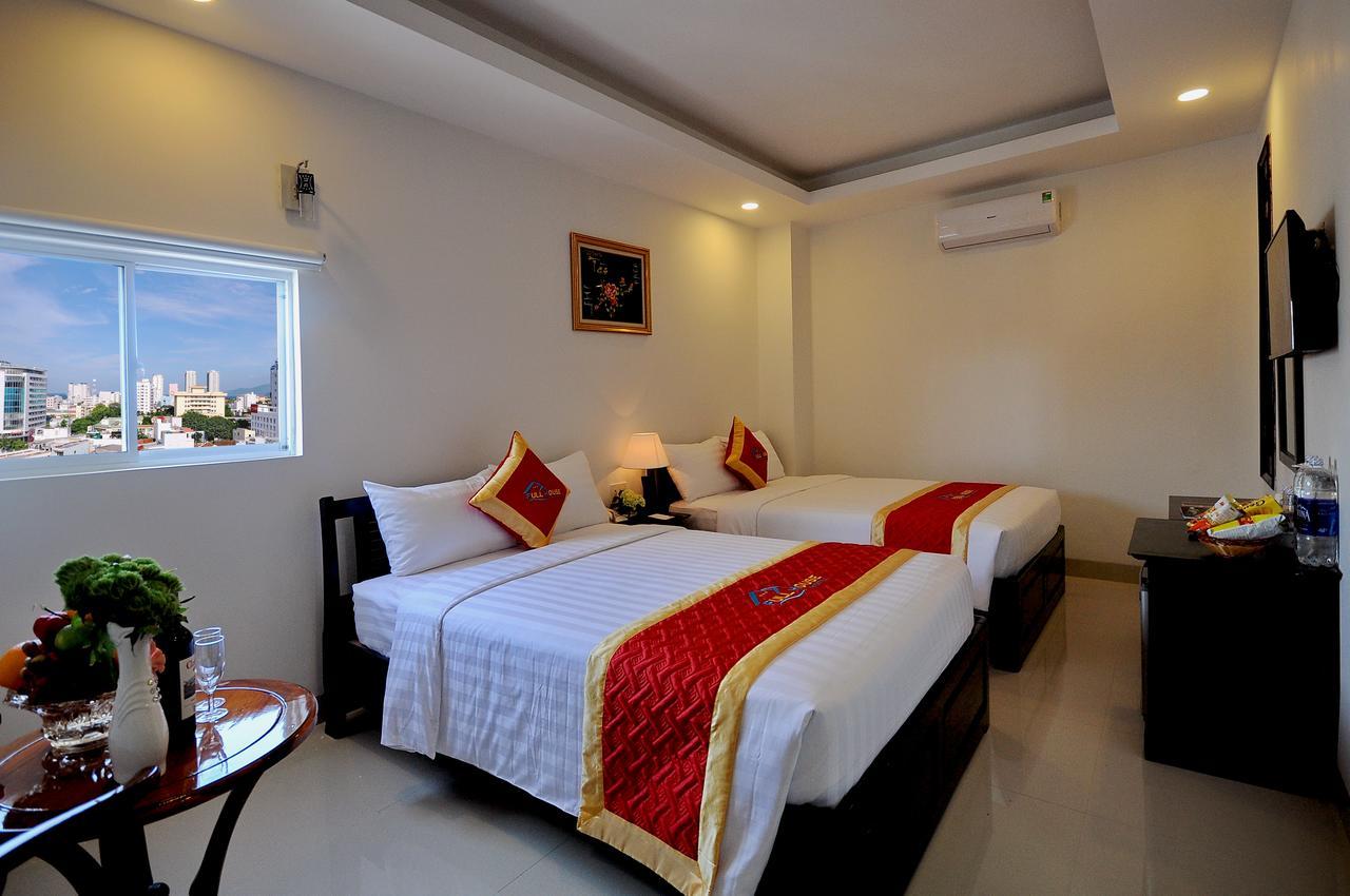 Full House Hotel Nha Trang Buitenkant foto